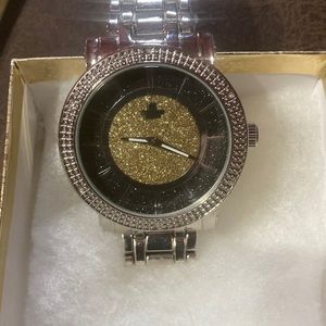 Nice watch paid $130 for it going for $70